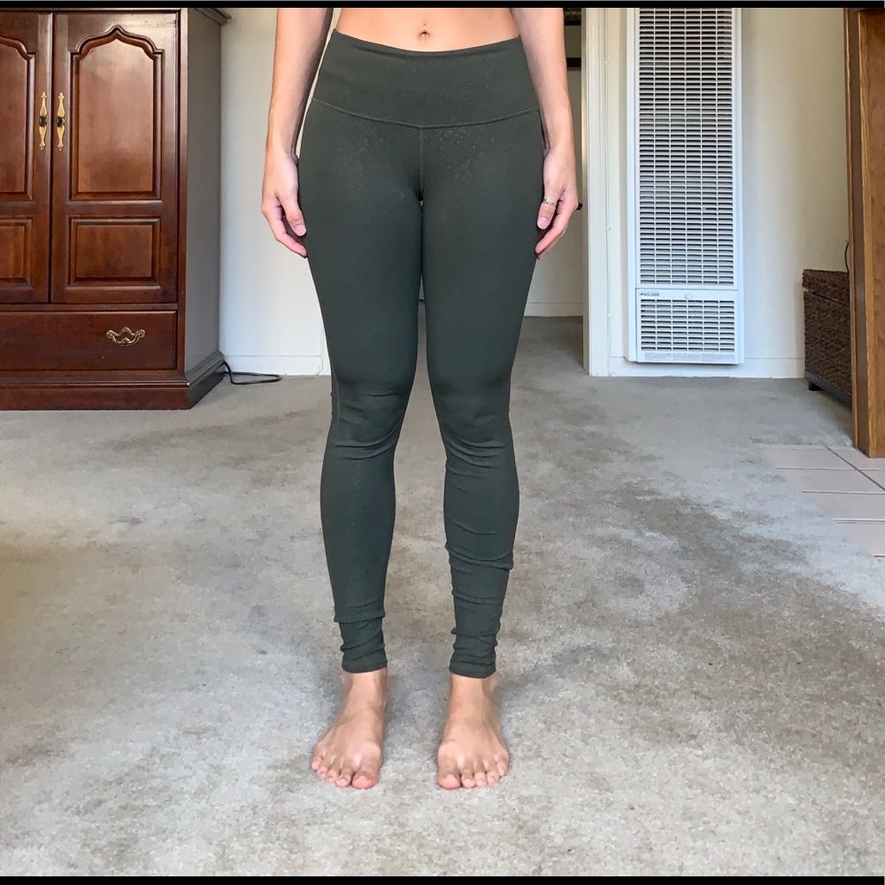 Athleta XXS leggings - mid waisted